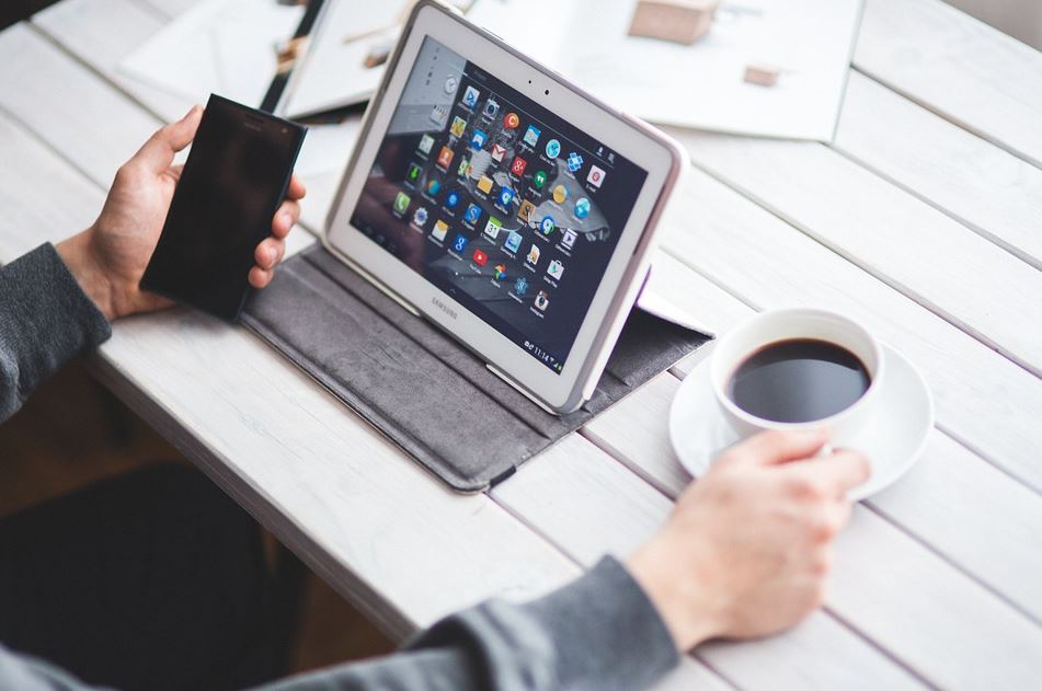 Technology and Business: How To Create A Productive and Advanced Workplace