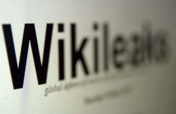 How to Help Minimizing Attacks on Wikileaks Without Breaking the Law How to Help Minimizing Attacks on Wikileaks Without Breaking the Law?