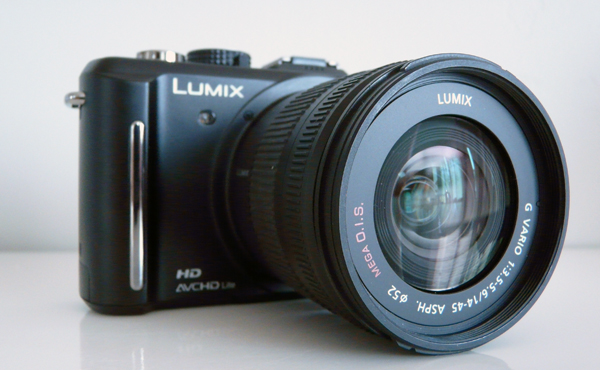 Panasonic LUMIX GF1 with Interchangeable Lenses