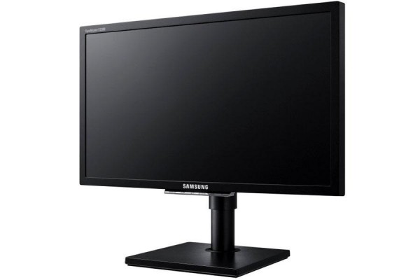 Choosing a LCD Monitor for Summer 2011
