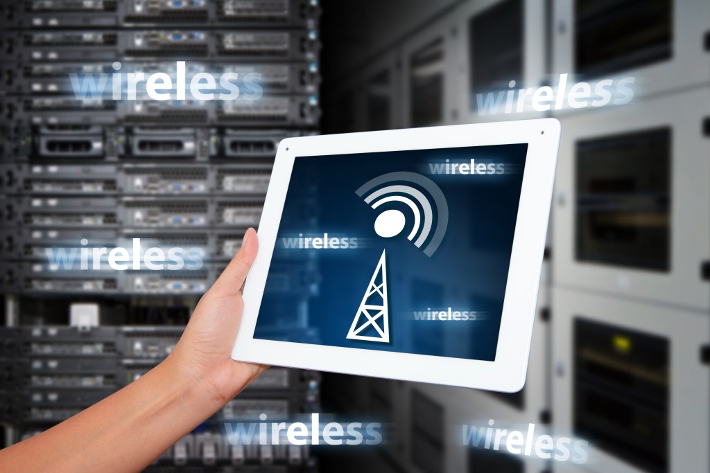 The Online Revolution: 5 Ways The Internet Has Modified Our Way Of Life